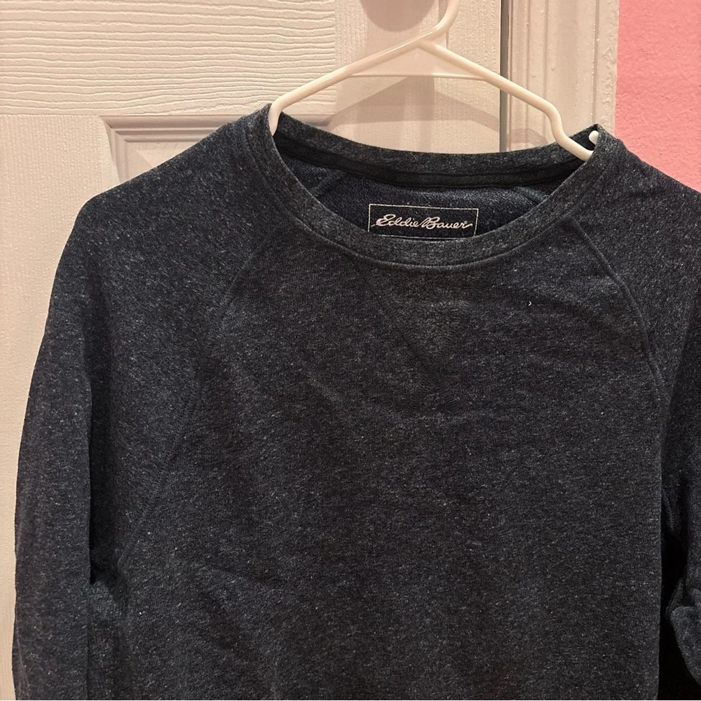 Eddie Bauer Men's Navy Crewneck Sweater - Picture 2 of 6